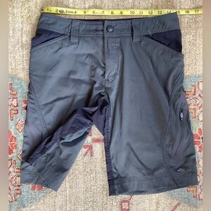 Kathmandu hiking shorts. XS men’s